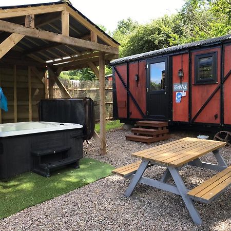 Ferienwohnung Luxury Cosy Carriage With Electric Private Hot Tub Hereford Exterior foto
